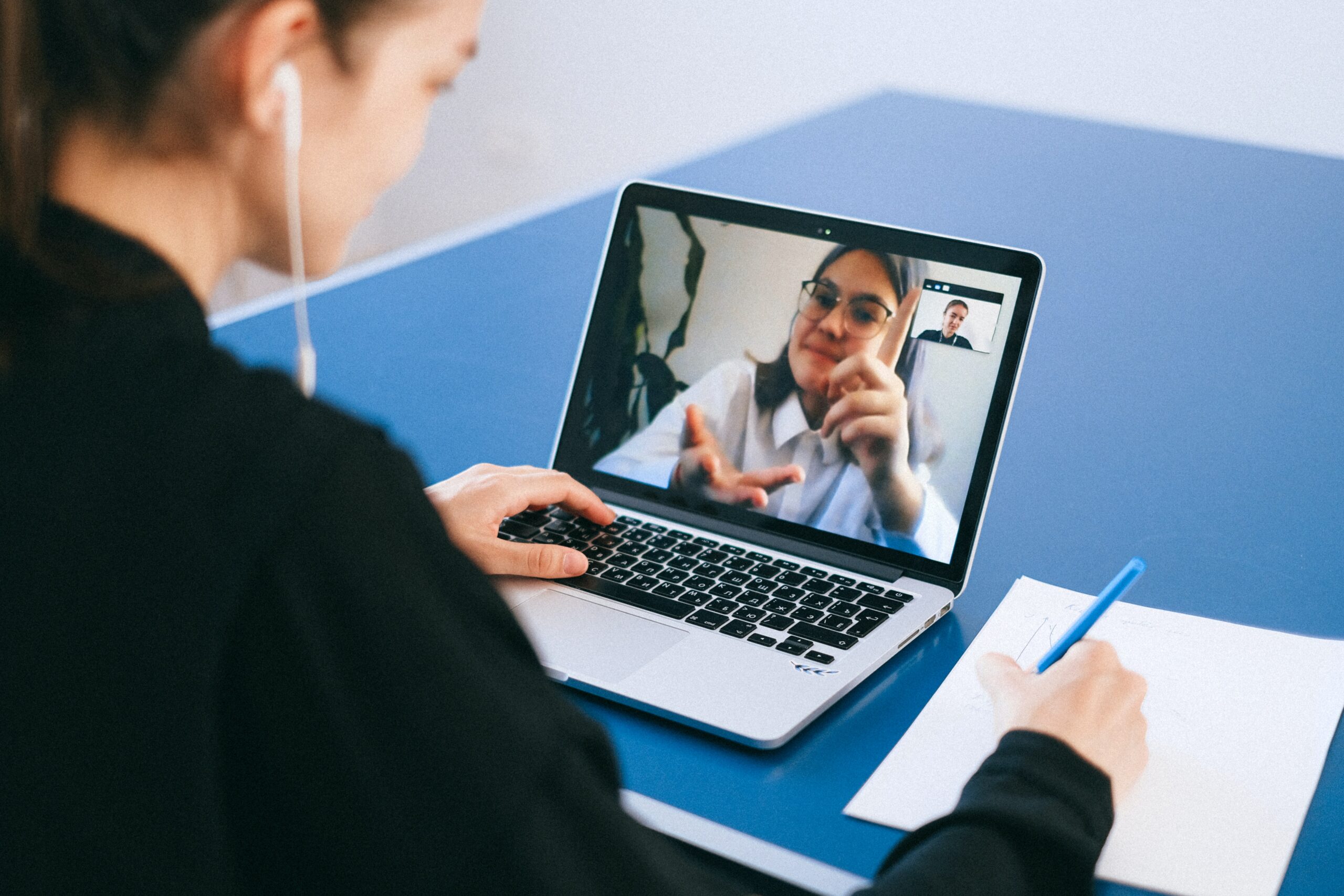 video call between two girls