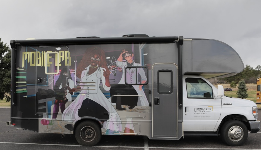 mobile lab truck