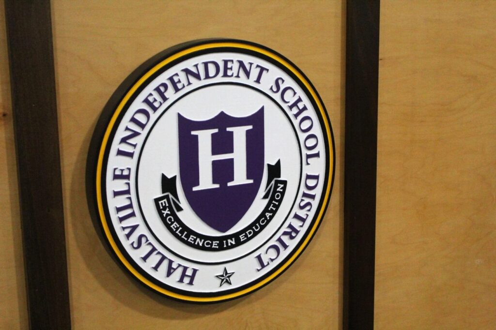 Hallsville Independent School logo