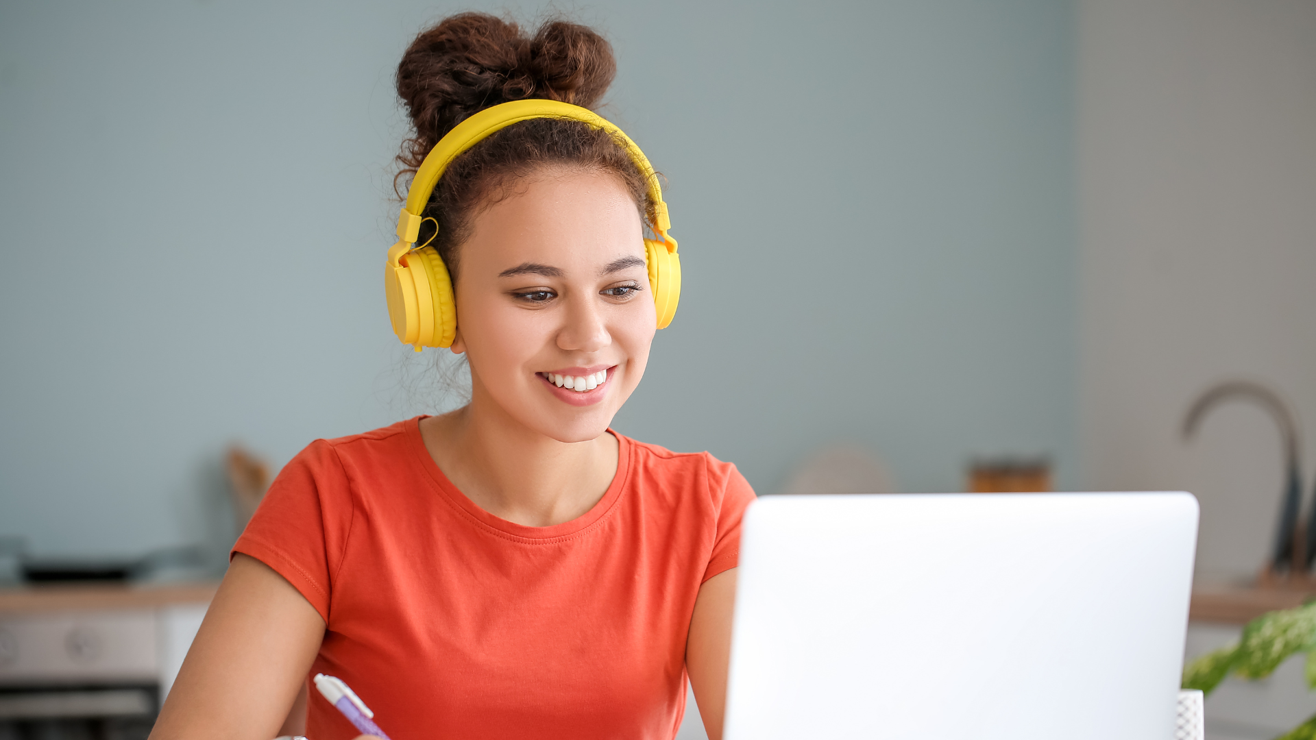 Texas students in grades K-7 looking for a personalized education are invited to enroll at Lone Star Online Academy at Roscoe for the 2024-25 school year. (Photo: Business Wire)